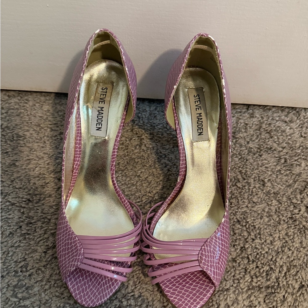 Steve Madden Pink Pleated Satin Heels